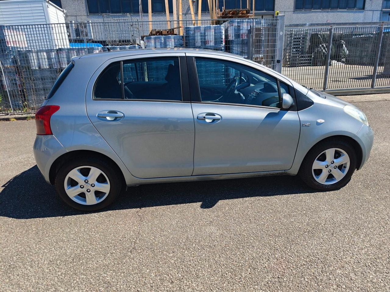 Toyota Yaris 1.4 D-4D Sol Automatica