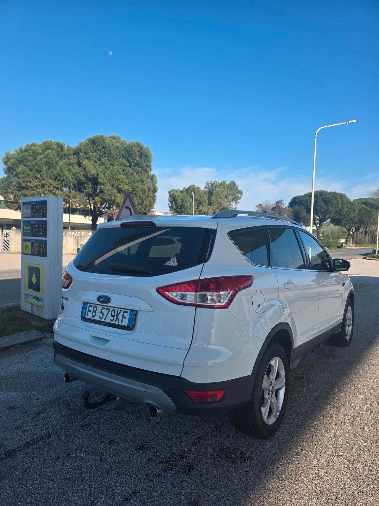 Ford Kuga Titanium km certificati