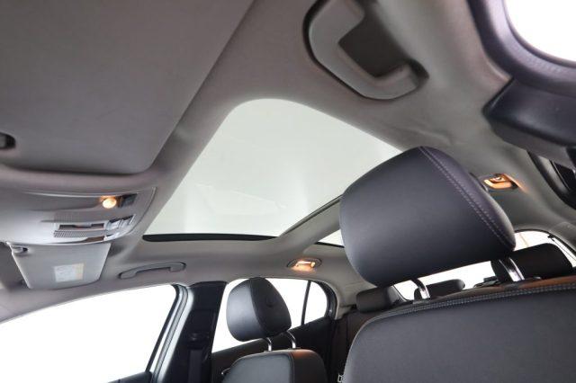 MERCEDES-BENZ CLA sse GLA GLA 200 d Automatic Sport