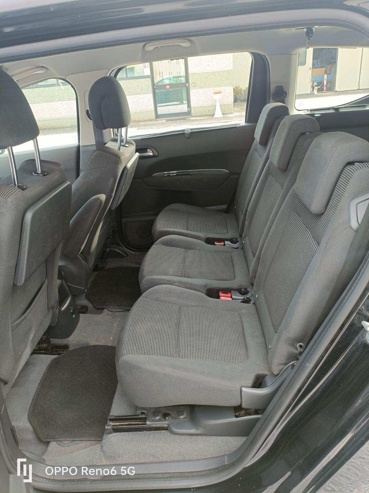 Peugeot 5008 BlueHDi 120 S&S Business