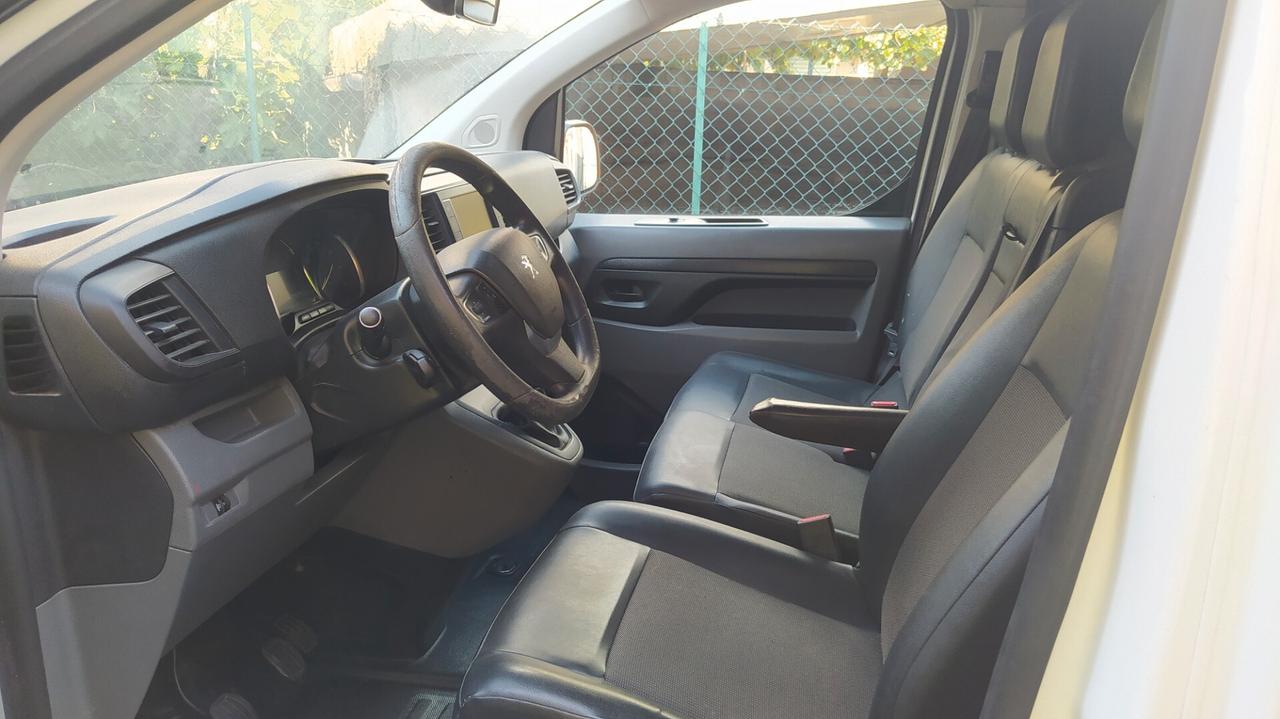 Peugeot Expert 2000 BlueHDi