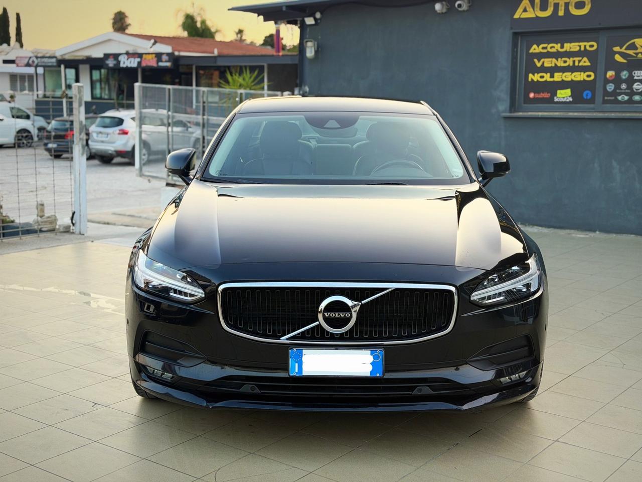 Volvo S90 D4 Geartronic R-design Garanzia 12 Mesi