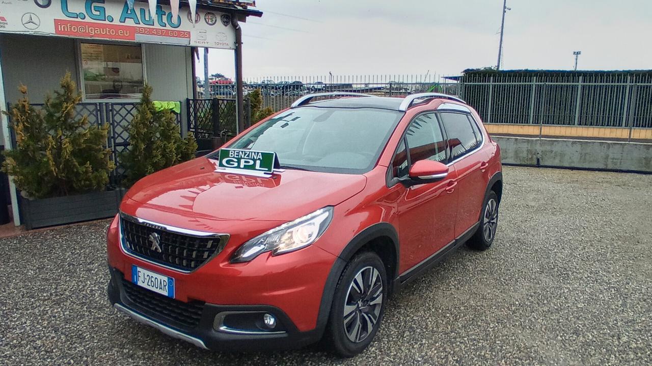 Peugeot 2008 Peugeot 2008 1.2 Puretech AllureGPL Adatta a Neopatentati