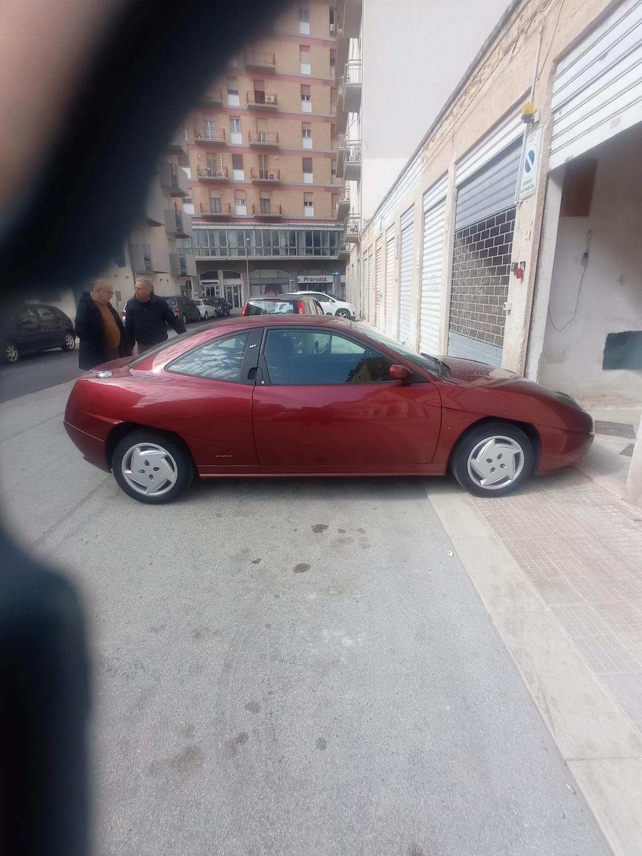 Fiat Coupe 2.0 i 16 valvole *** O F F E R T A D E L M E S E* ** UNICO PROPRIETARIO-PARI AL NUOVO