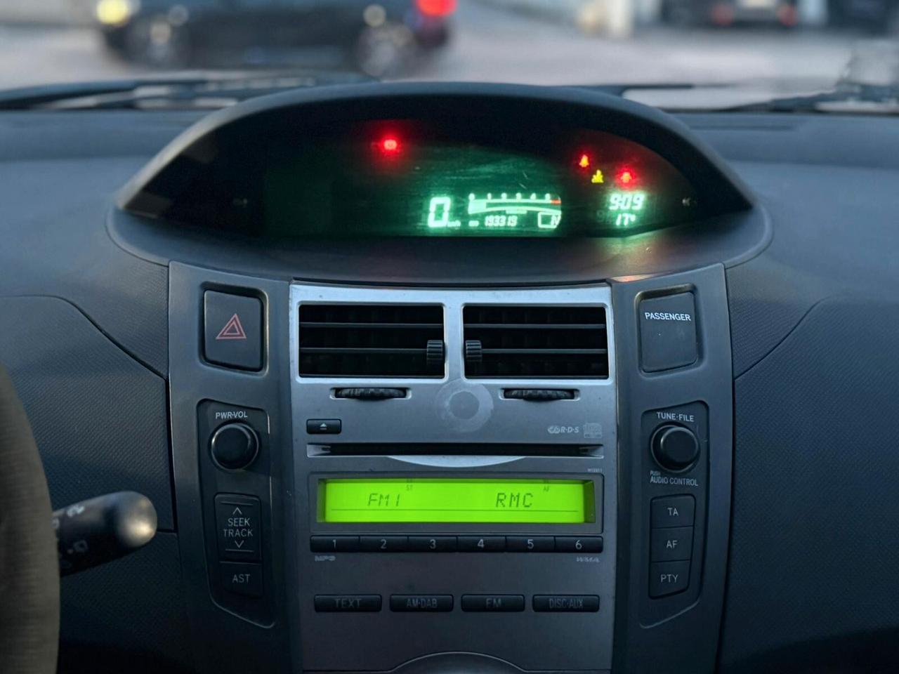 Toyota Yaris 1.4 D-4D 2010 Automatica