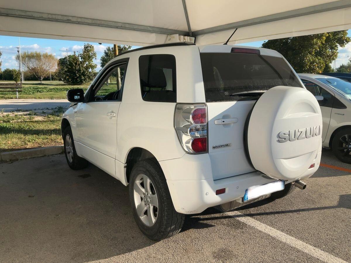 Suzuki Grand Vitara 1.9 DDiS 3 porte Offroad 2011