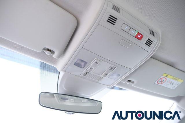 VOLKSWAGEN Polo 1.0 TSI DSG LIFE AUTOMATICA NEOPATENTATI