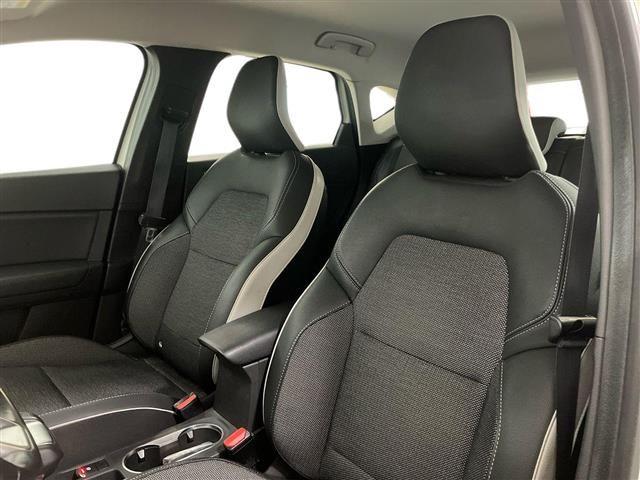 RENAULT Captur 1.5 Blue dCi 115cv Intens EDC