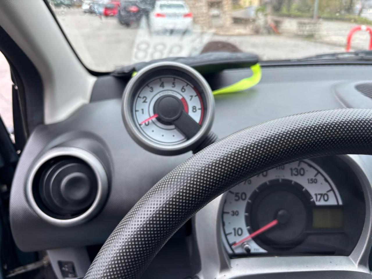 Peugeot 107 1.0 68CV 5p. Sweet Years