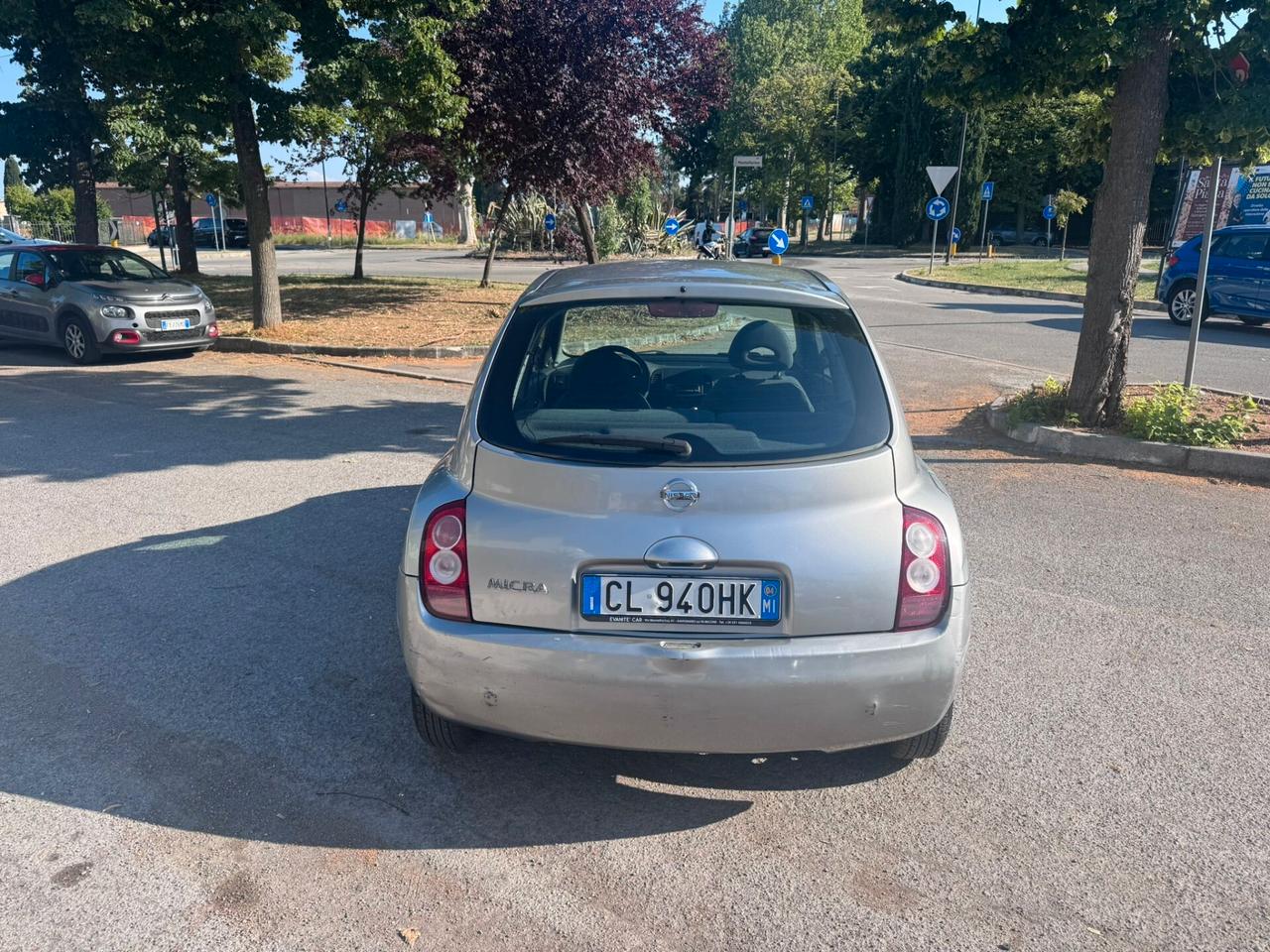 Nissan Micra 1.0 16V 3 porte Visia