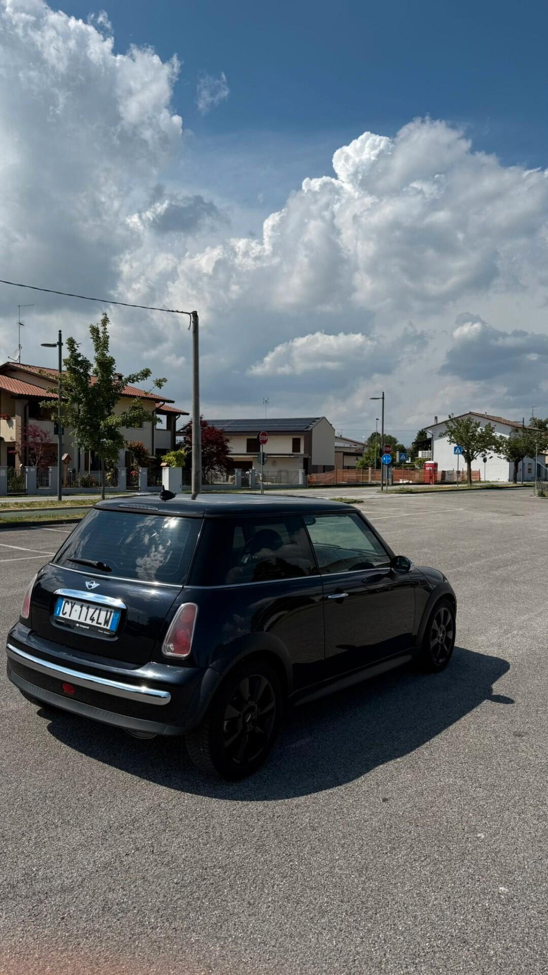 Mini One D 1.4 ok neopatentati