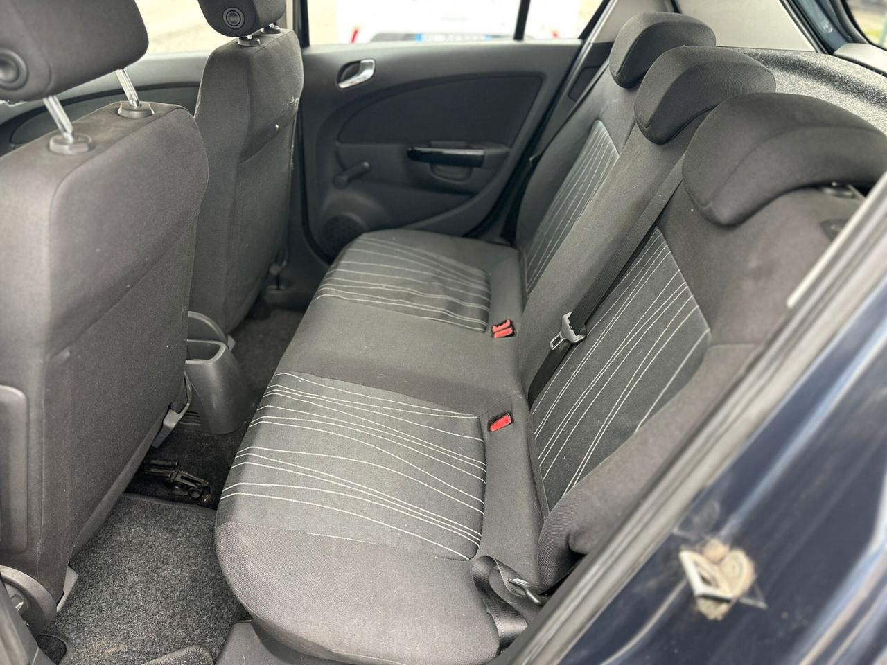 Opel Corsa 1.2 5 porte Cosmo