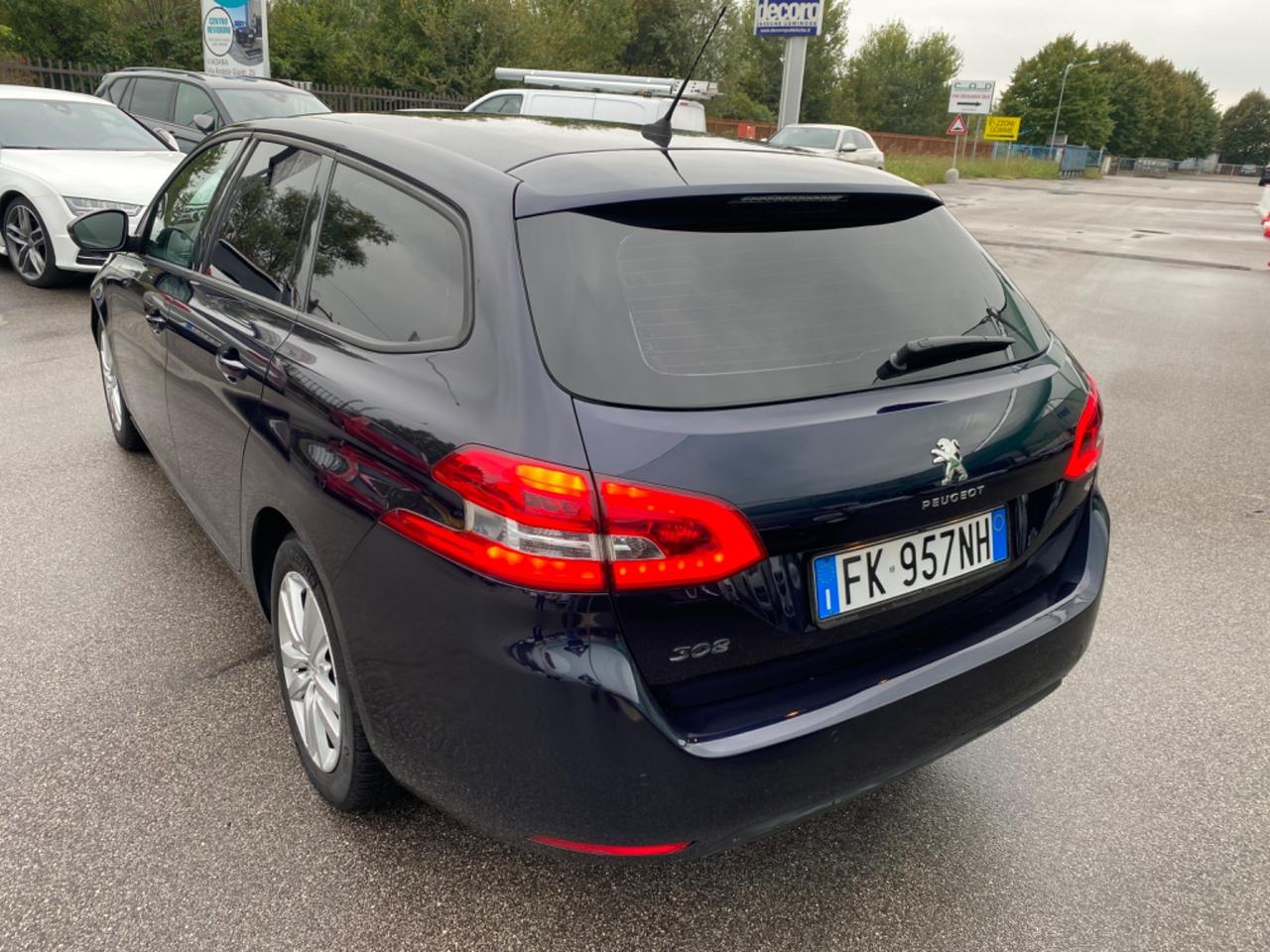 Peugeot 308 Sw 1.6 120 Cv Automatica Navi Garantita