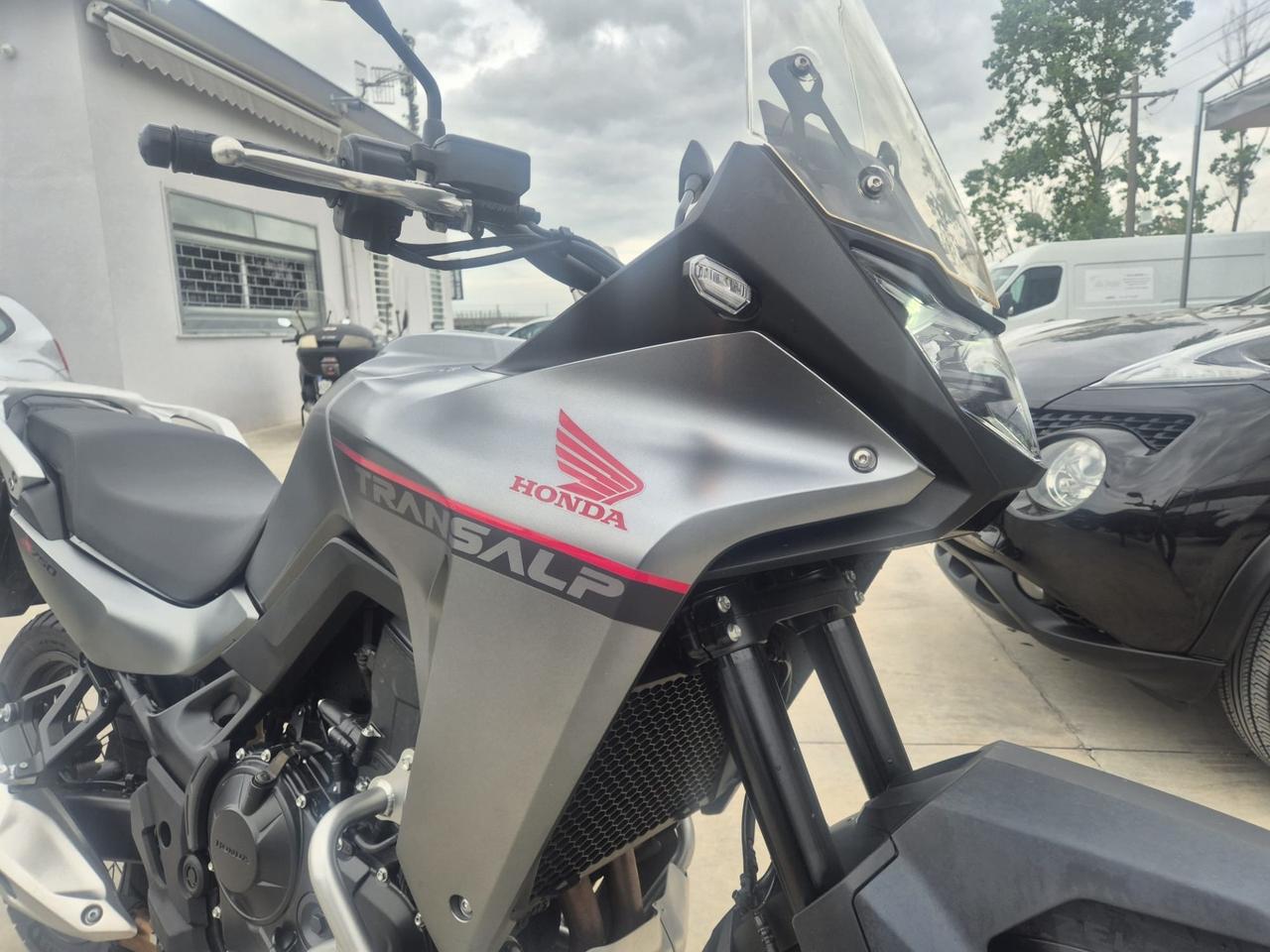 Honda Transalp XL 700 V