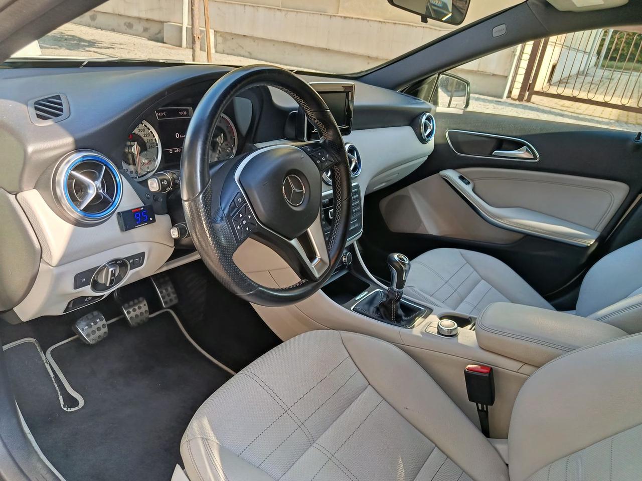 Mercedes-Benz A 180 BlueEFFICIENCY Sp #50849