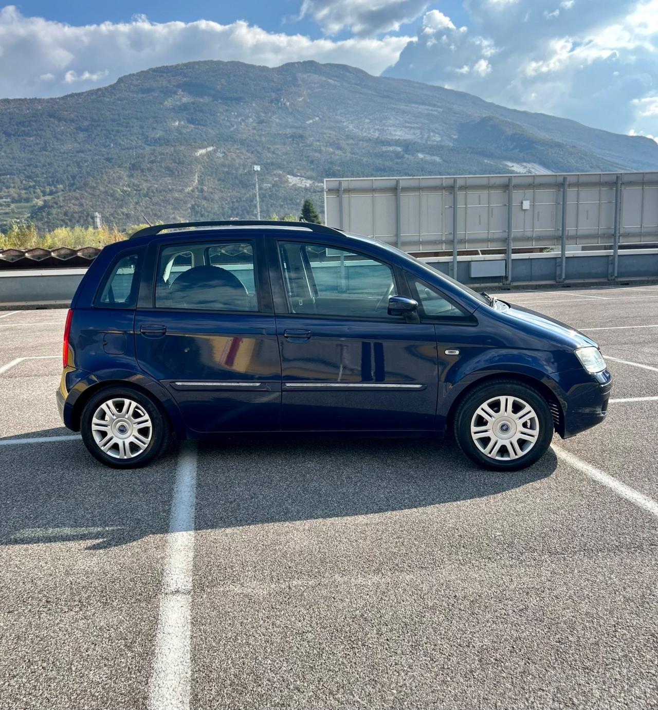 Fiat Idea 1.4 Benzina BlackMotion Neopatentati