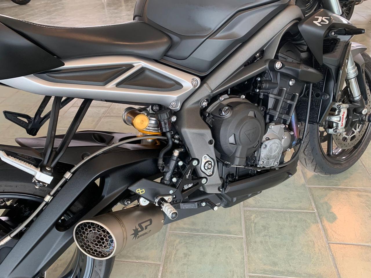 Triumph Street Triple R STREET TRIPLE RS 800 122 CV SUPER ACCESSORIATA