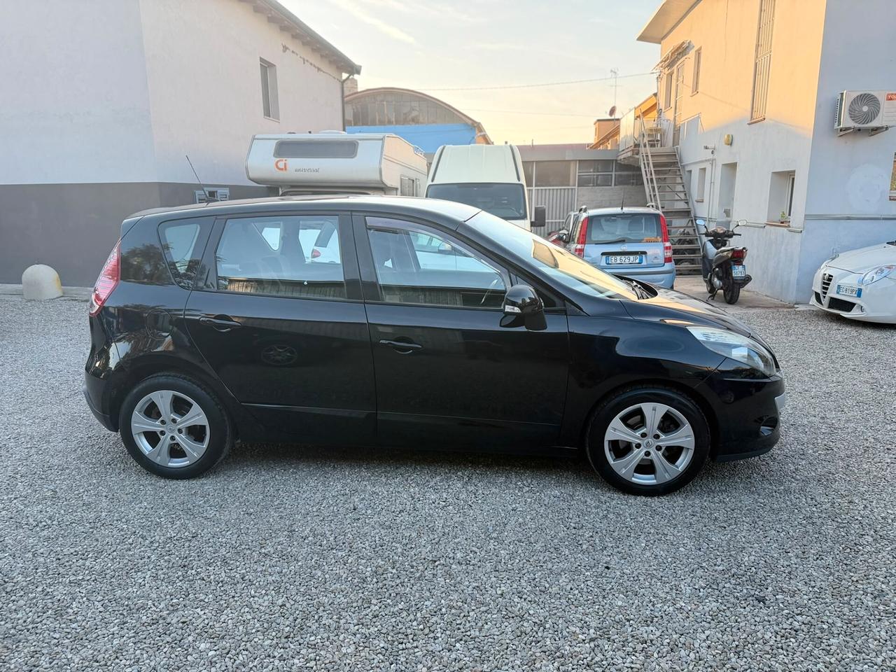 Renault Scenic Scénic 1.5 dCi 110CV Dynamique