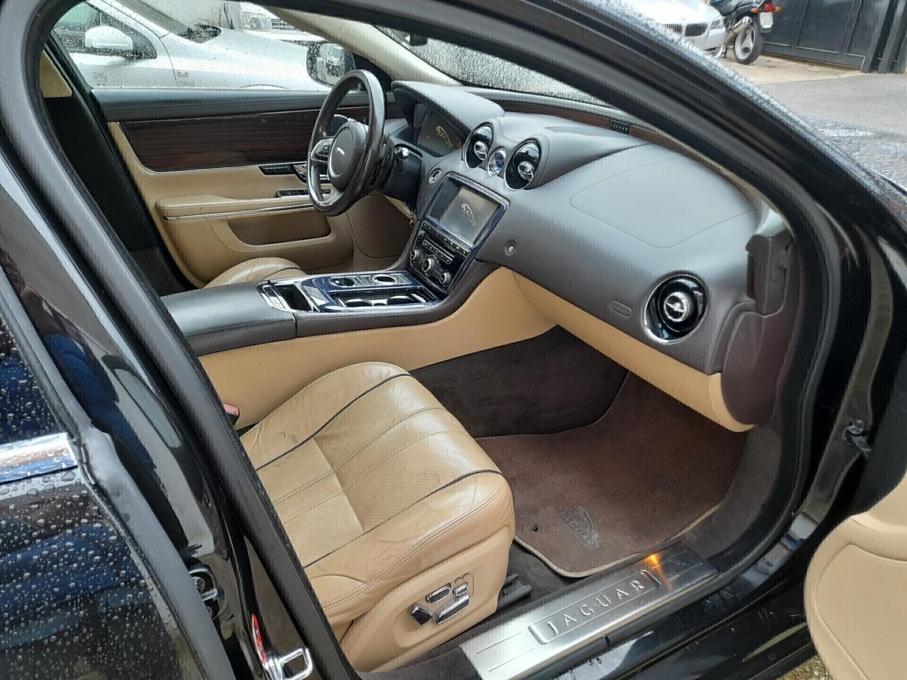 Jaguar XJ 3.0D V6 Premium Luxury