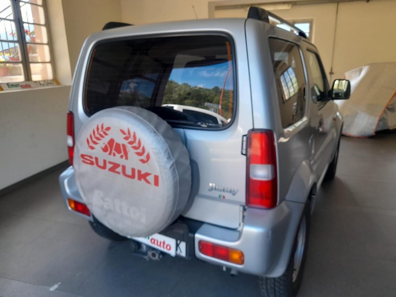 Suzuki Jimny 1.3i 16V cat 4WD JLX