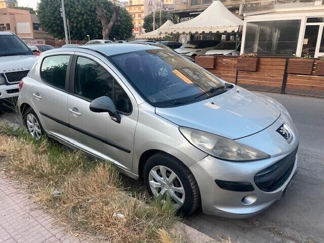 Peugeot 207 1.6 HDi Anche permuta o scambi0