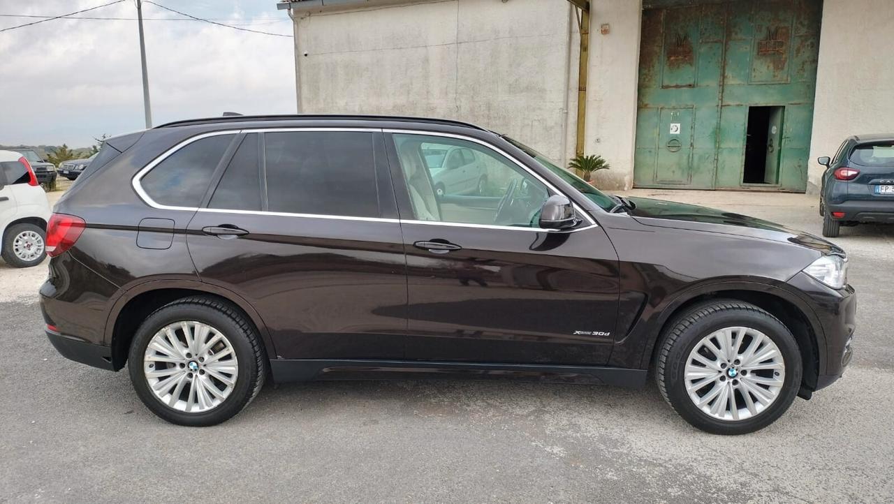 Bmw X5 xDrive30d 258CV Business