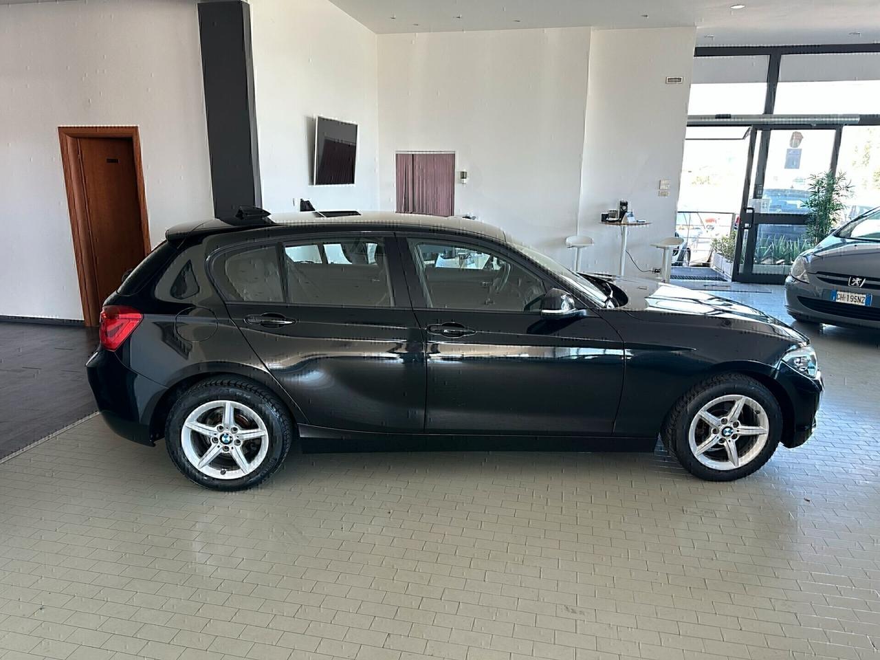 Bmw 118d CAMBIO AUTOMATICO