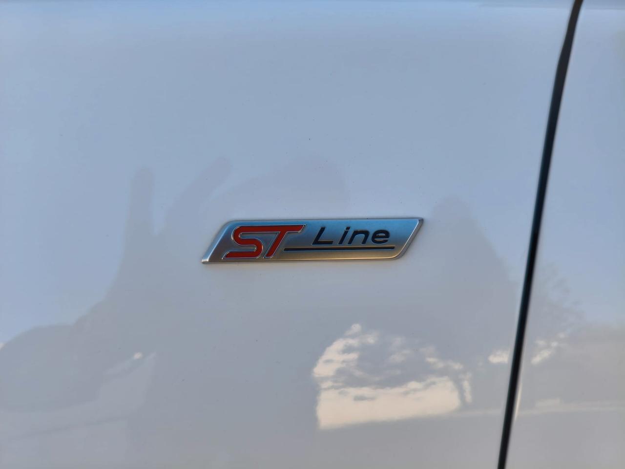 Ford Puma 1.0 EcoBoost Hybrid 125 CV S&S ST-Line