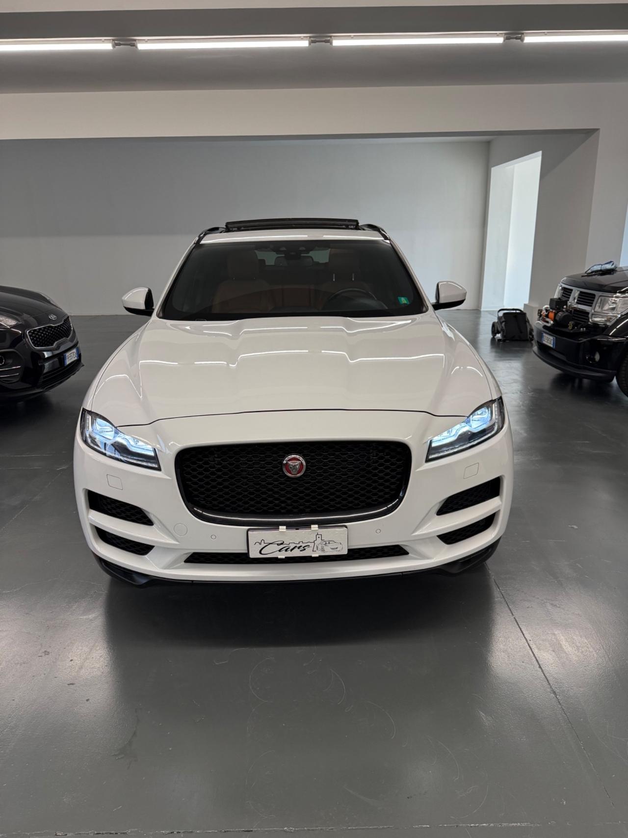 Jaguar F-Pace 3.0 D V6 300 CV AWD aut. Portfolio
