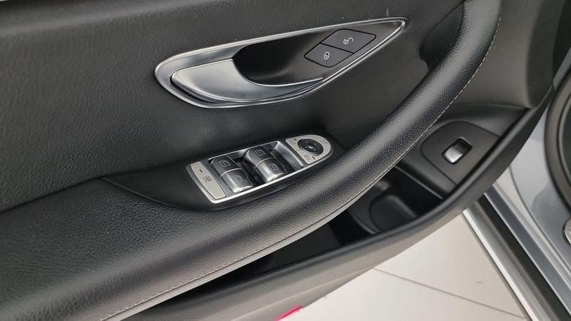 Mercedes-Benz Classe E E 220d S.W. 4Matic Auto Sport All-Terrain