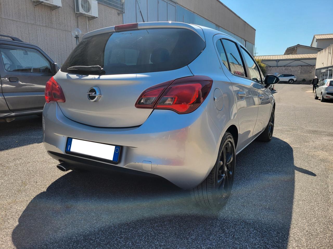 Opel Corsa 1.4 GPL Prezzo Reale