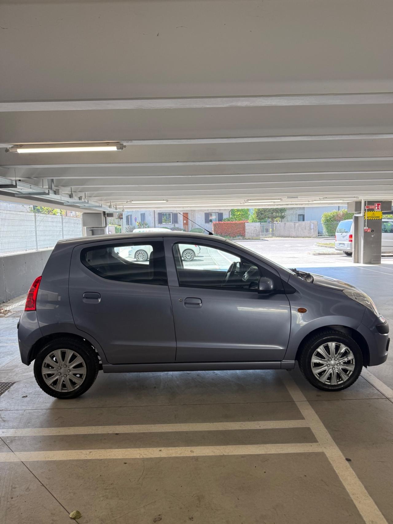 Nissan Pixo 1.0 5 porte Matic