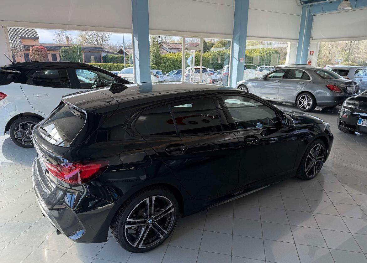Bmw 118 118d 5p. Msport Exterior