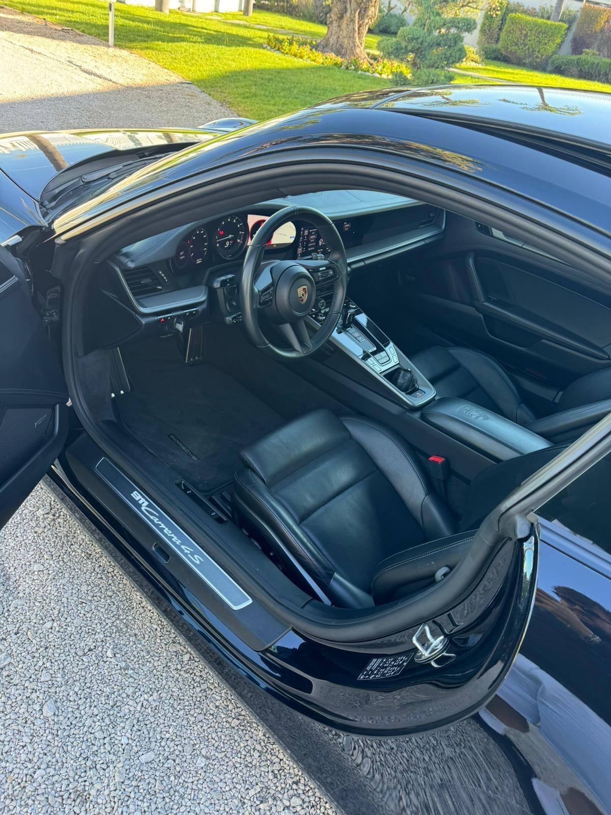 Porsche 911 Carrera 4S