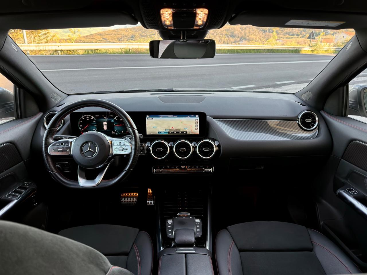 Mercedes-benz GLA 200 d AMG Premium - IVA ESPOSTA
