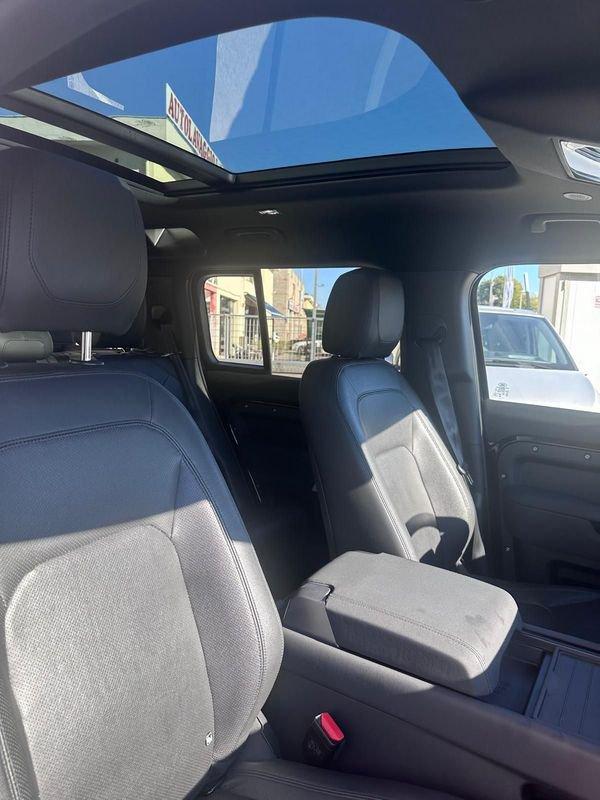 Land Rover Defender Defender 110 3.0D I6 250 CV AWD Auto X-Dynamic SE