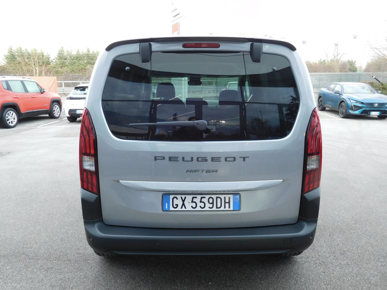 Peugeot Rifter BlueHDi 100 S&S PC Allure Standard