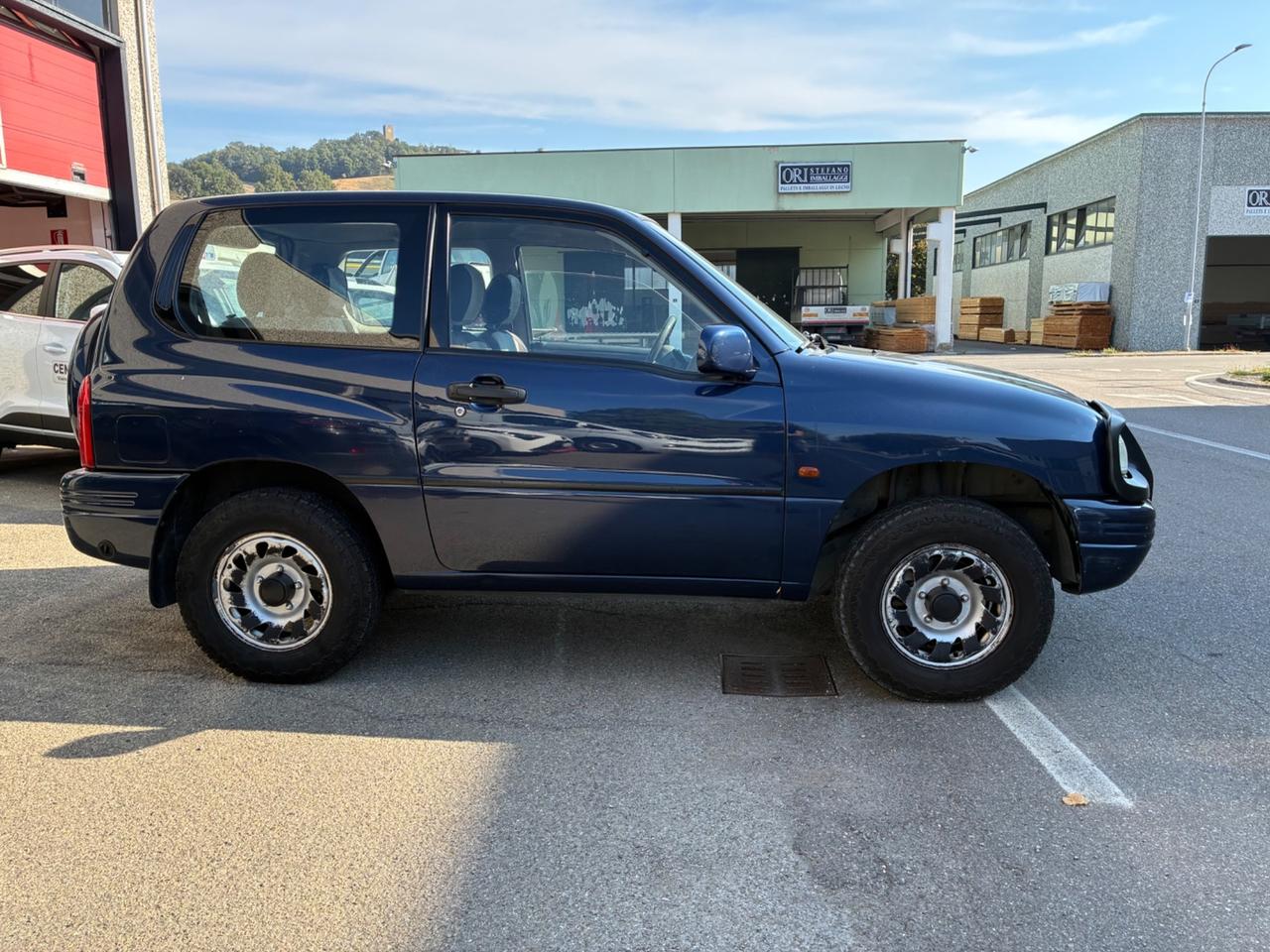 Suzuki Grand Vitara 1.6i 16V cat 3 porte