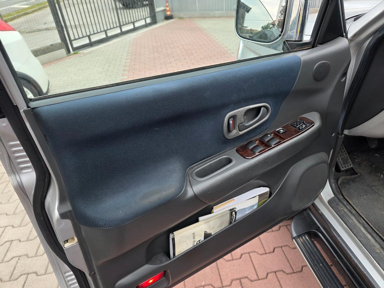 Mitsubishi Pajero Sport 2.5 TDI GLS Target 4x4