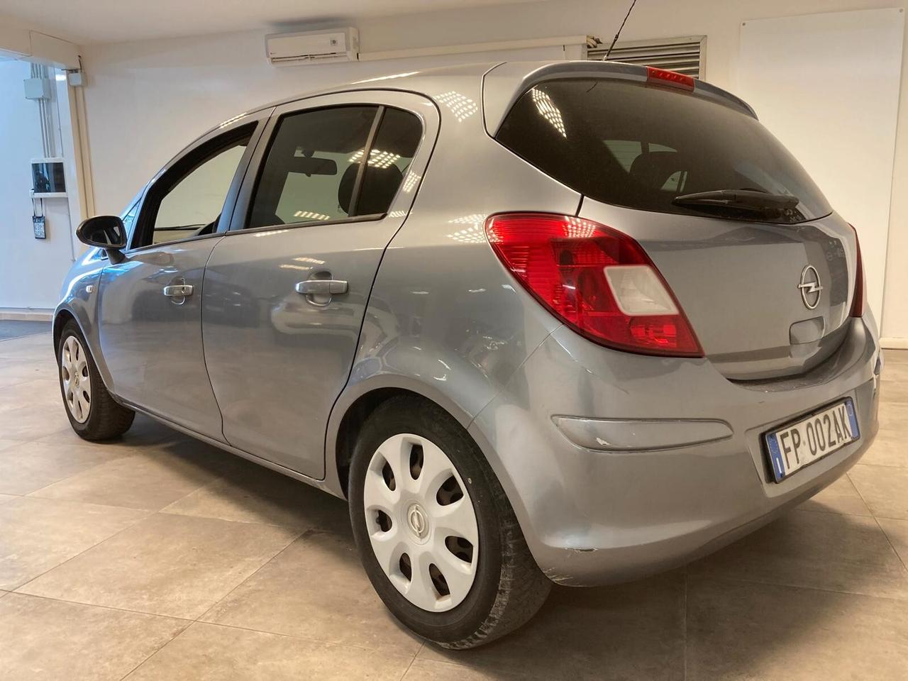 OPEL CORSA 1.2 GPL - OK NEOPATENTATI- CAMBIO RUMOROSO