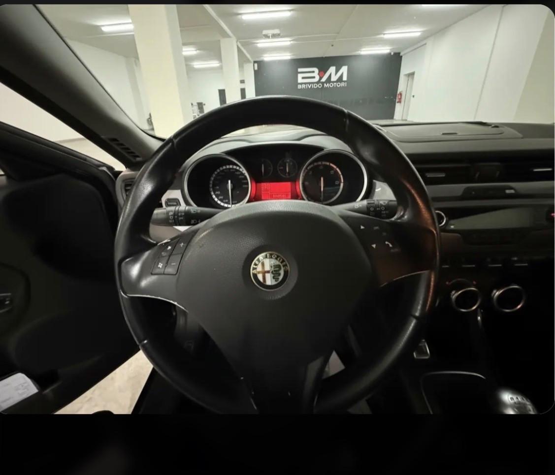 Alfa Romeo Giulietta 1.6 JTDm-2 105 CV Distinctive