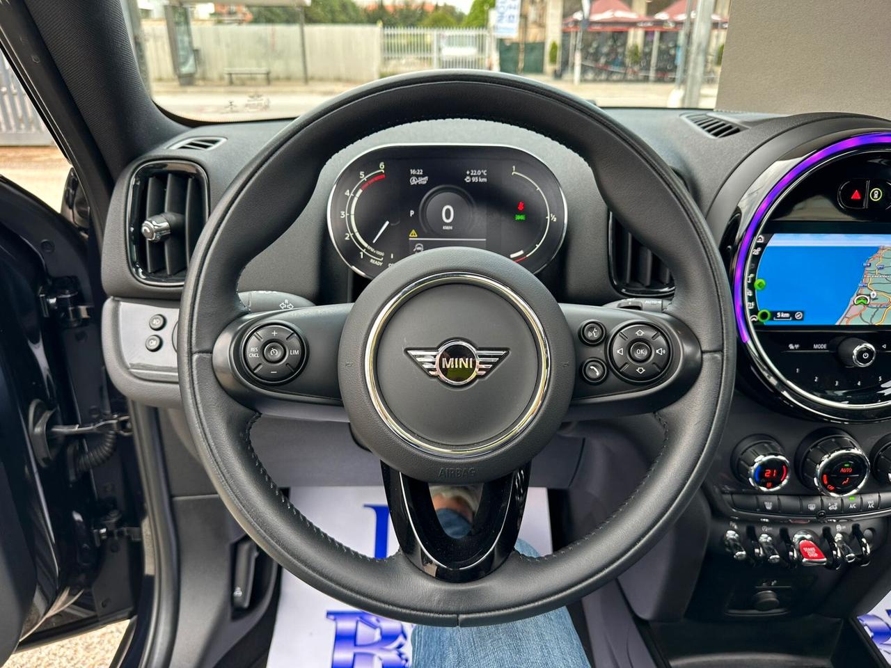 MINI COUNTRYMAN COOPER D BOOST