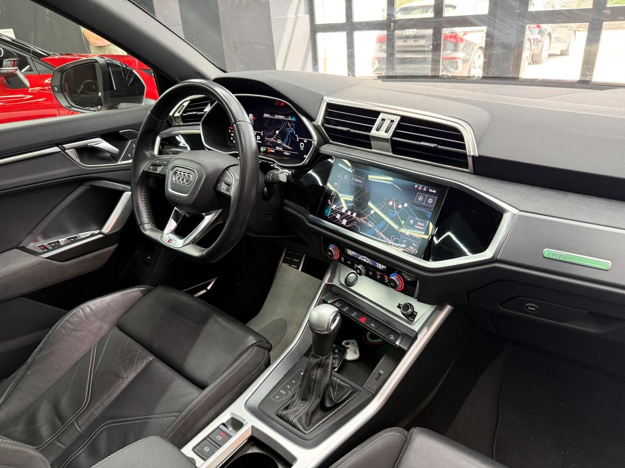 Audi Q3 2.0 TDI 150CV S LINE S-Tronic