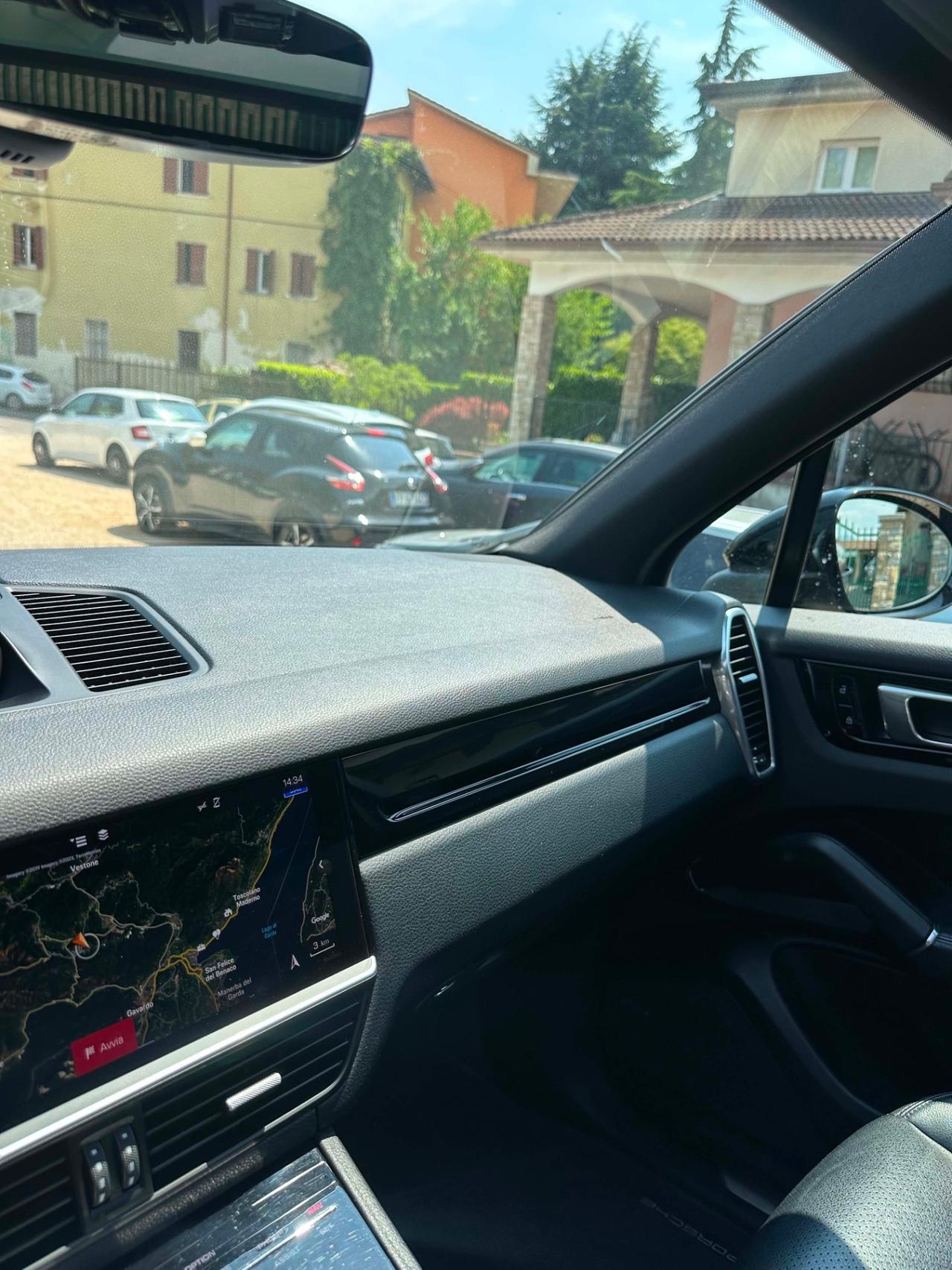 Porsche CAYENNE 3.0 V6 PANO BOSE KMCERT UNICOPR