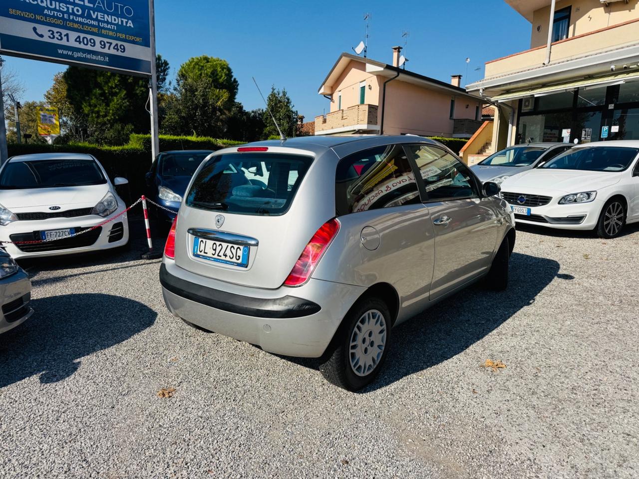 Lancia Ypsilon 1.2 8v Argento
