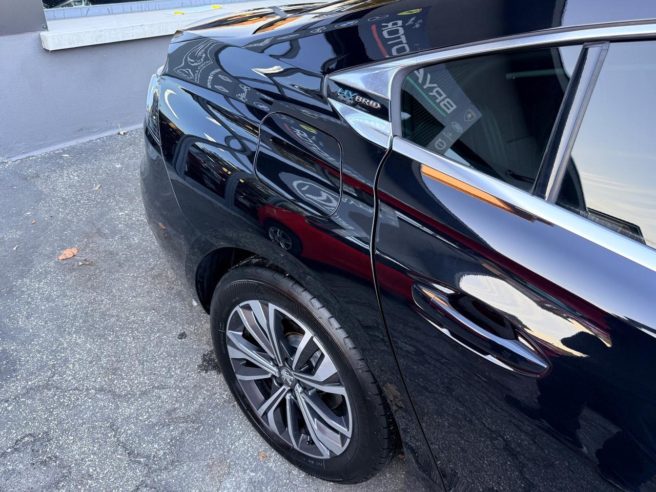 Peugeot 508 Plug-in Hybrid 225 e-EAT8 Allure Pack