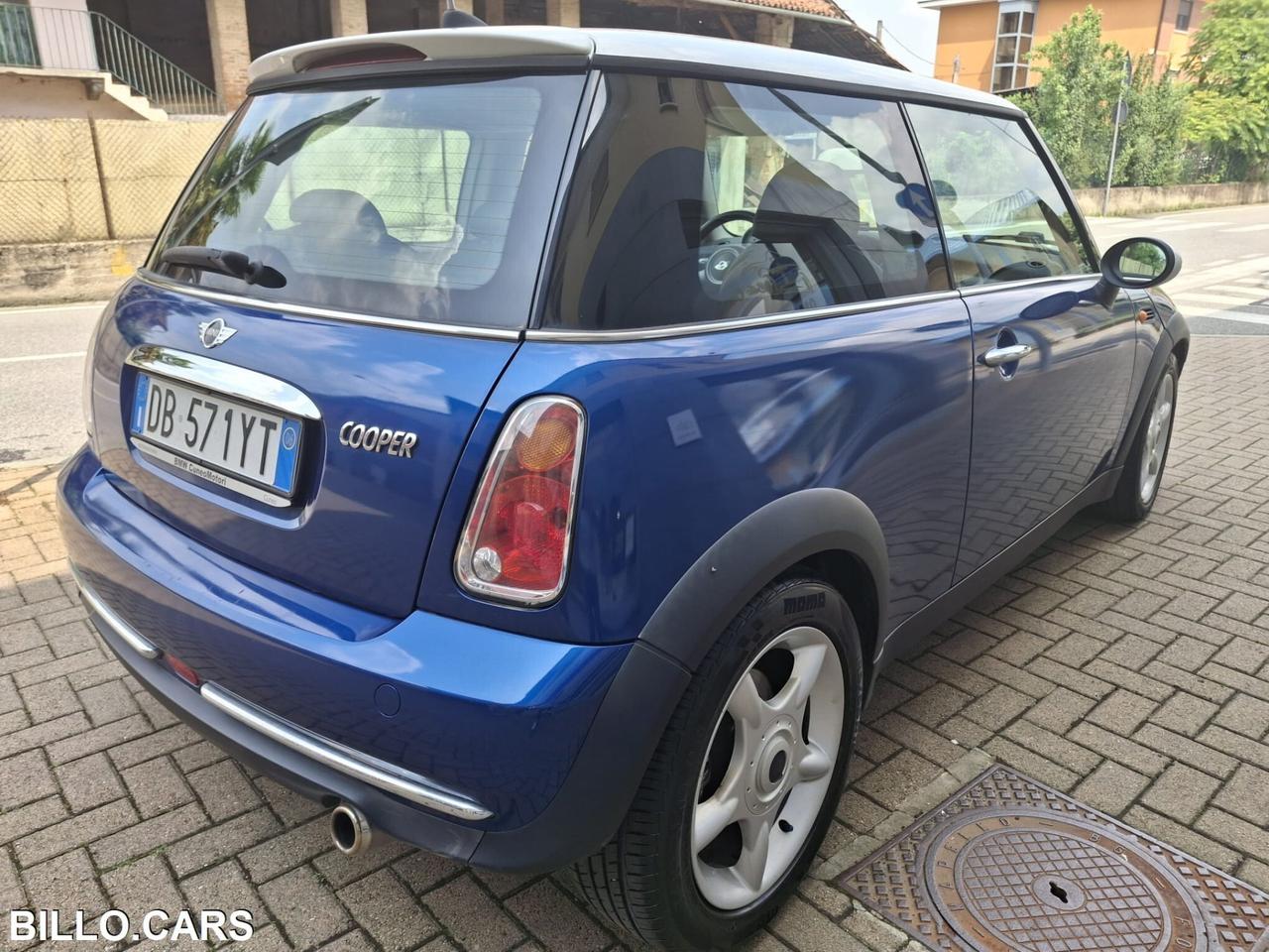 MINI Cooper 1.6 Park Line / OK NEOPATENTATI