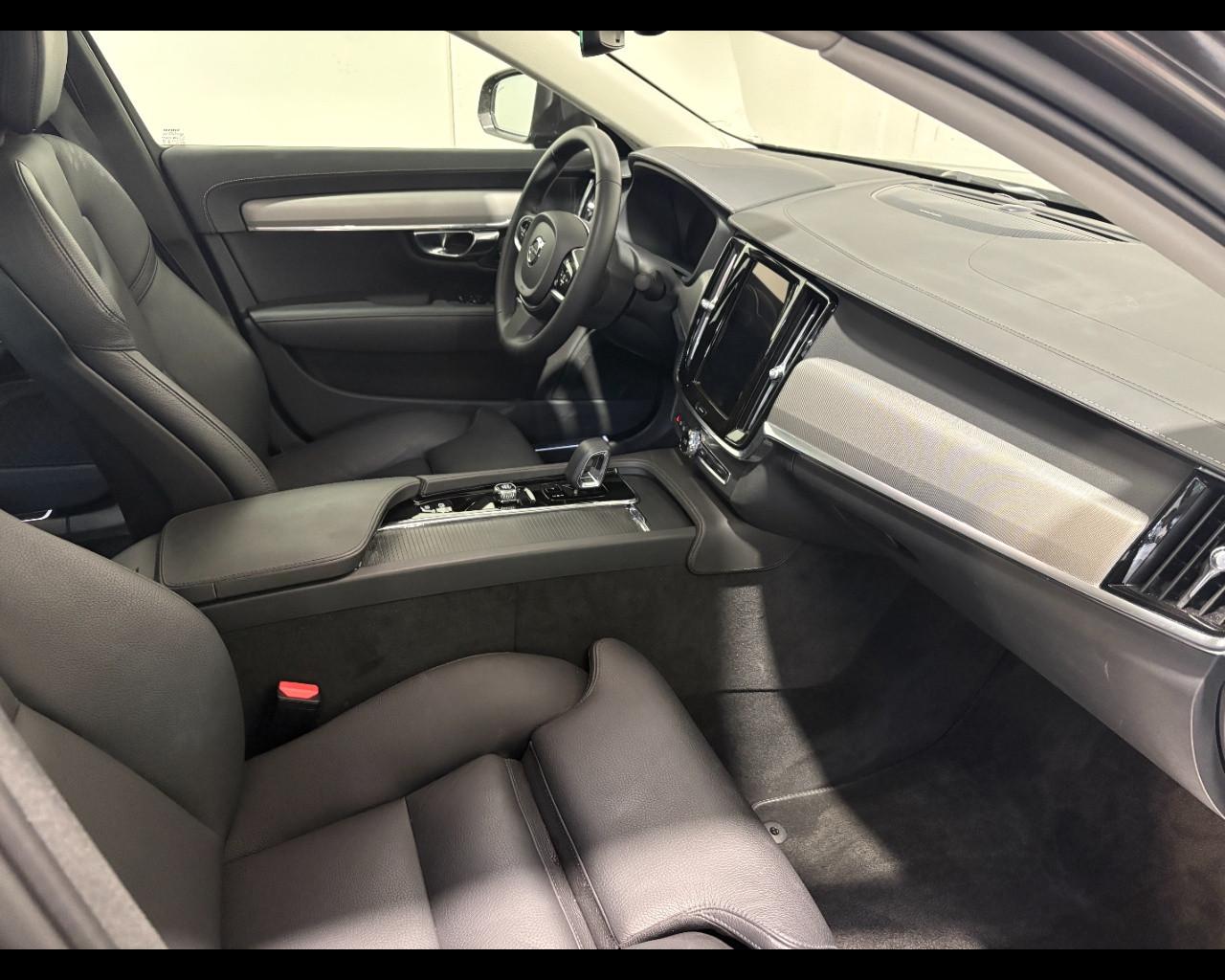 VOLVO S90 B4 PLUS BRIGHT AUTO
