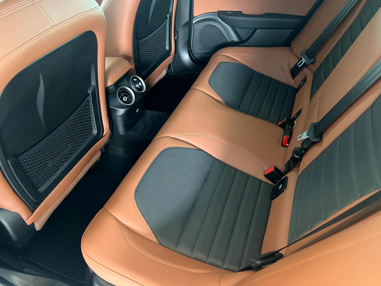 Alfa Romeo Giulia 2.2 Turbodiesel 180 CV AT8 Super
