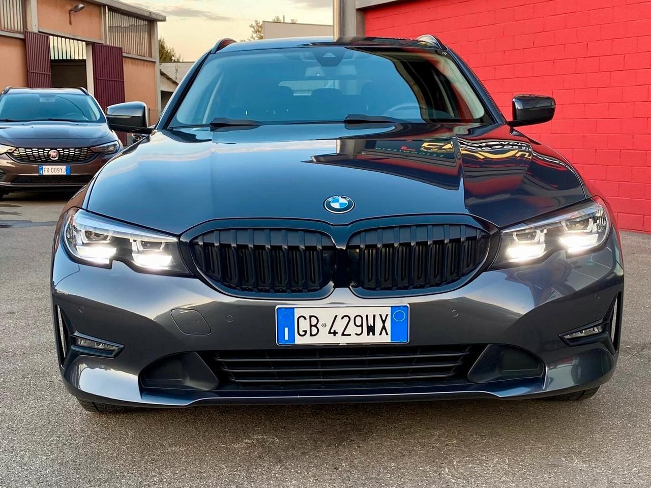 BMW 320 BMW 320D 48V TOURING ADVANTAGE 2.0 190CV - FARI FU